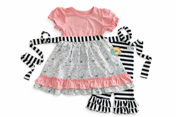 Rosie_ Blushing Blooms