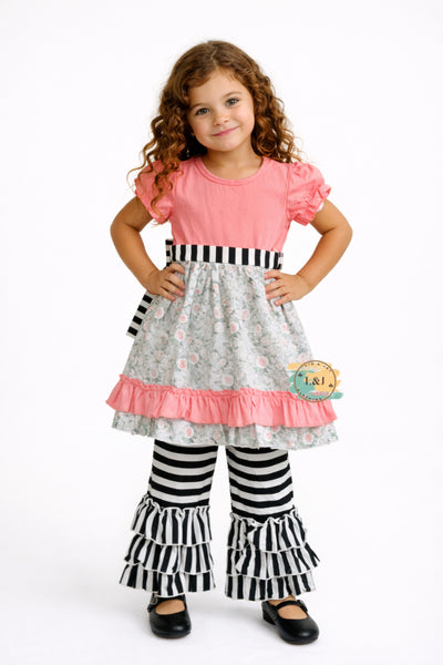 Rosie_ Blushing Blooms